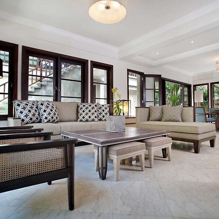 Sundara Oceanside Villa تاناه لوت المظهر الخارجي الصورة