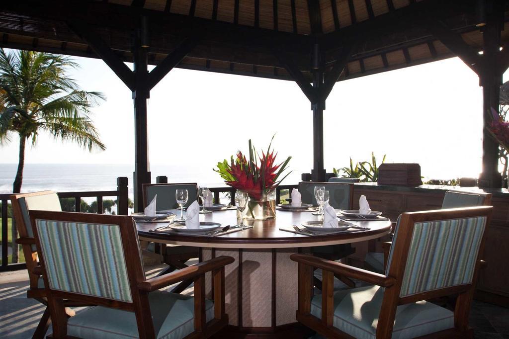 Sundara Oceanside Villa تاناه لوت المظهر الخارجي الصورة