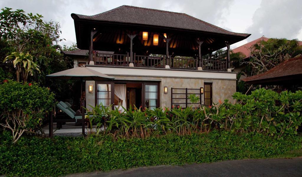 Sundara Oceanside Villa تاناه لوت المظهر الخارجي الصورة