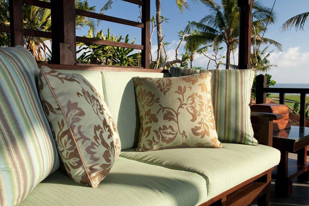 Sundara Oceanside Villa تاناه لوت المظهر الخارجي الصورة